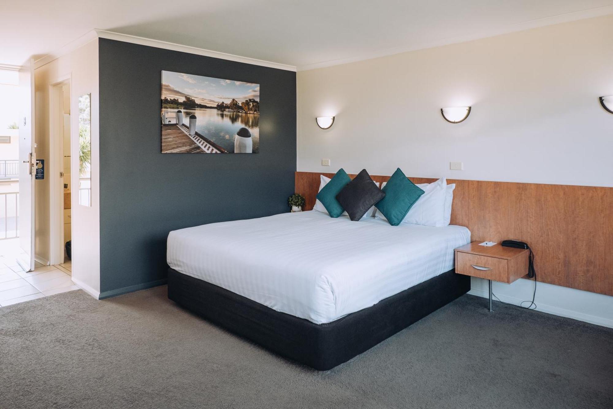 Best Western Chaffey Motor Inn 밀두라 객실 사진